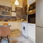 Attic With Terrace- 1Bd 1Bth- Corral Del Rey