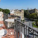 Vista Puerta Jerez Apartment