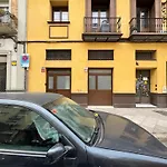 Un Espacio Diferente En Triana.