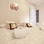 Elegante Apartamento En El Corazon De Sevilla.