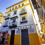 Apartamento Plaza de Doña Elvira 8