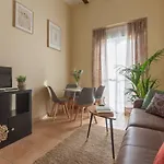 Sevilla Blossom Elegant And Bright 2 Rooms - 4Px
