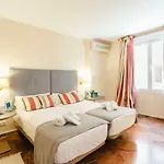 Stylish And Wide- 3Bdr 3Bth- Los Remedios
