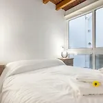 Pasaje de amores der · Descanso en casa y vida cultural y monumentos 4 px