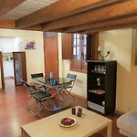 Feria Palace Apartment