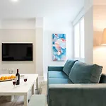 Apartamentos RG Florida Muralla Alcázar