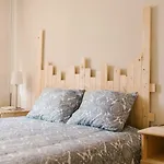 Alameda Amor Suite by Valcambre