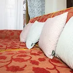 Apartment Entalladores