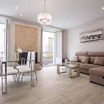 Apartamento Casco Antiguio ↑ Calidades 4 Px 1 Br