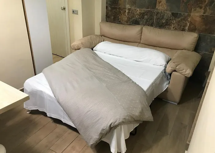 Deluxe Apartment In La Giralda