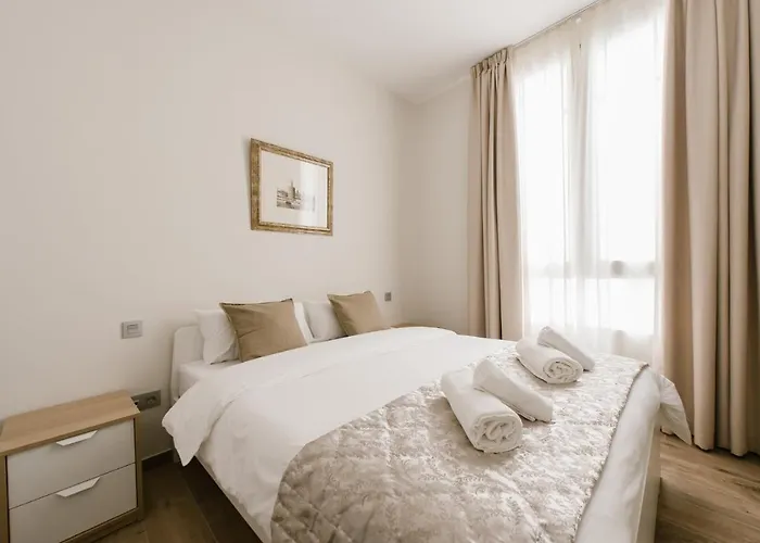 Apartamento T1, Tirso de Molina, luminoso y tranquilo