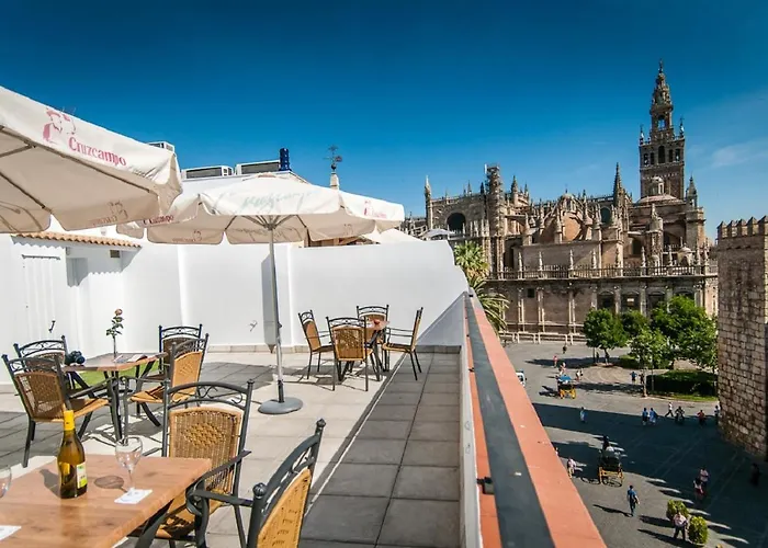 Suites Murillo Alcázar