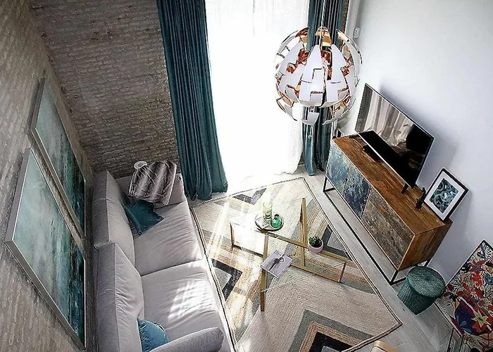 Isg Apartments Feria 106