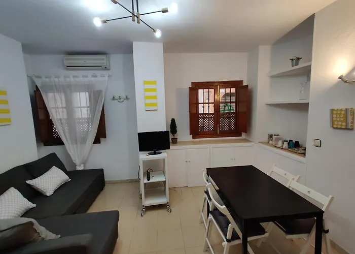 Centro Sevilla, El Arenal