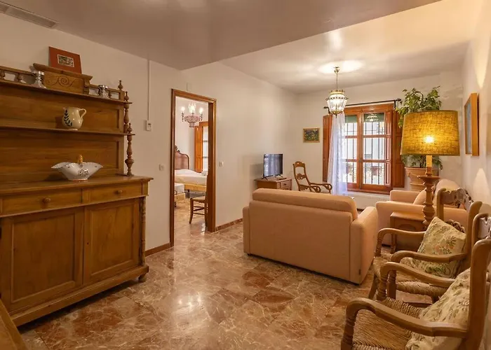 Santa Cruz Refinadores Suite By Valcambre