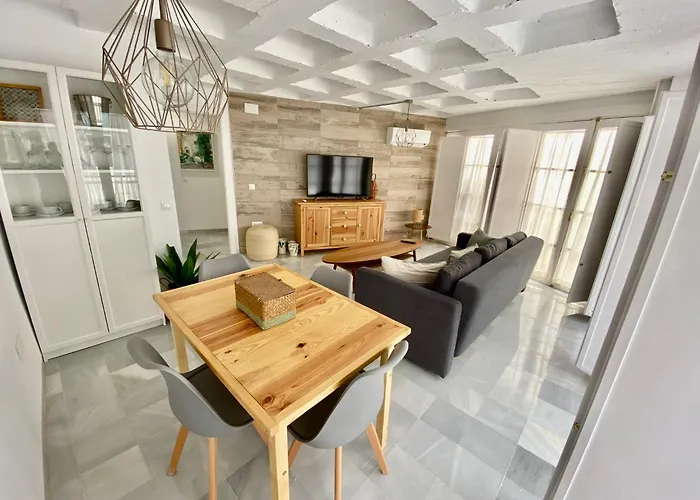 Apartamento 4pax en pleno centro Plaza Salvador