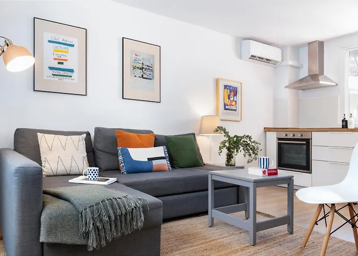 Bright House Relax & Chill Out
