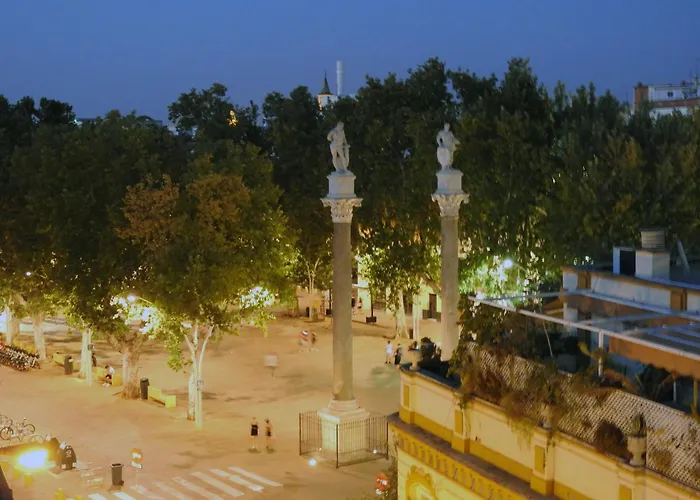Apartamento En Sevilla Centro Con Vistas A La Plaza Alameda De Hercules - Hasta 7 Personas