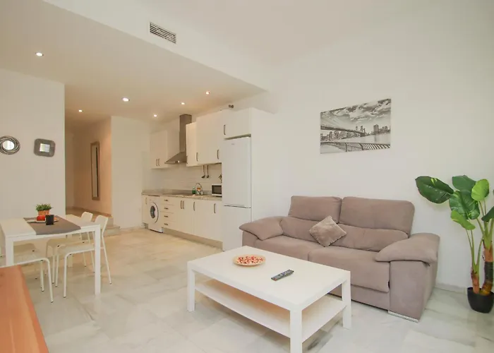 Lovely Apt In The City Center - 15M Walk Giralda