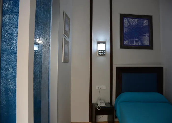 Hotel Y Apartamentos Dona Lola