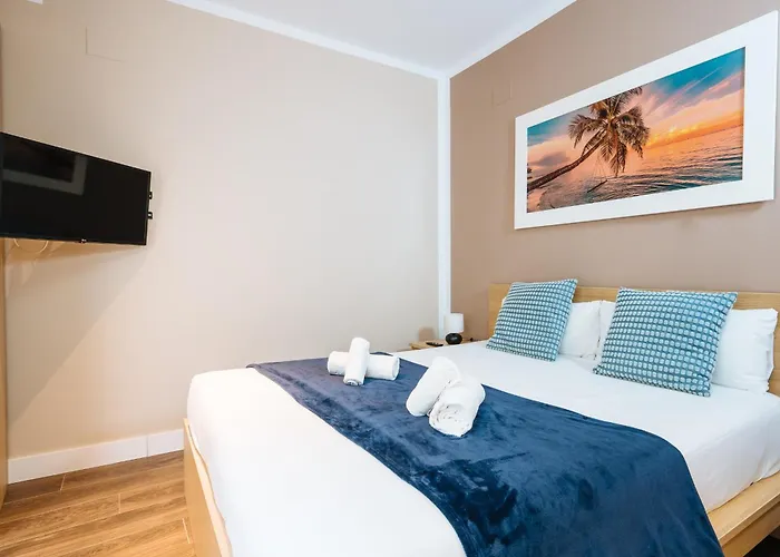 Elegant Duplex 3 Master Bedrooms And Private