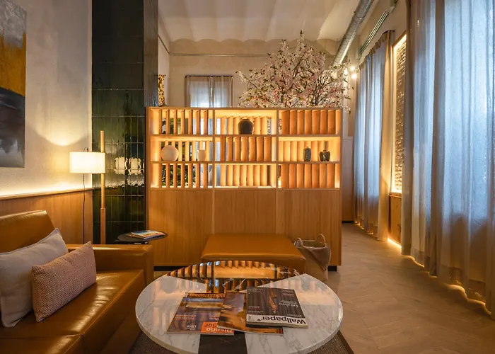 City Center - Avenue Luxury Apartment - Private Free Parking
