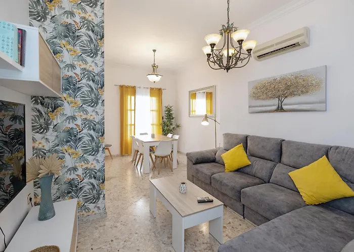 Apartamentos Trianasol