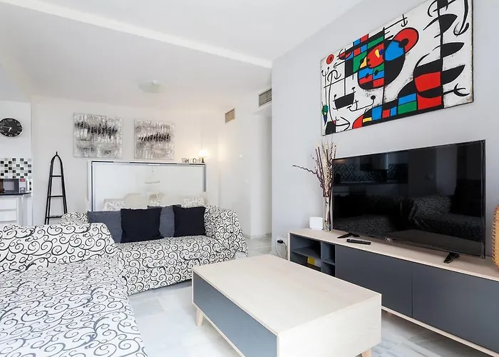 Triana bridge Apartment