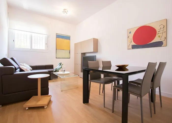 Murallas de Sevilla Apartamento con garaje 4 pax