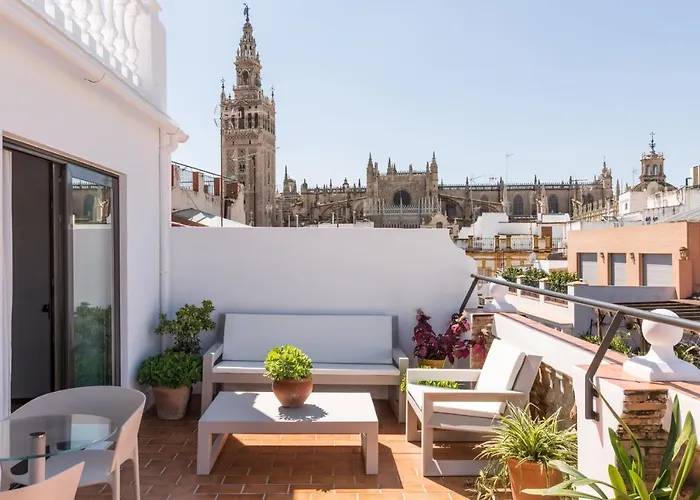 Puerta Catedral Holiday Suites