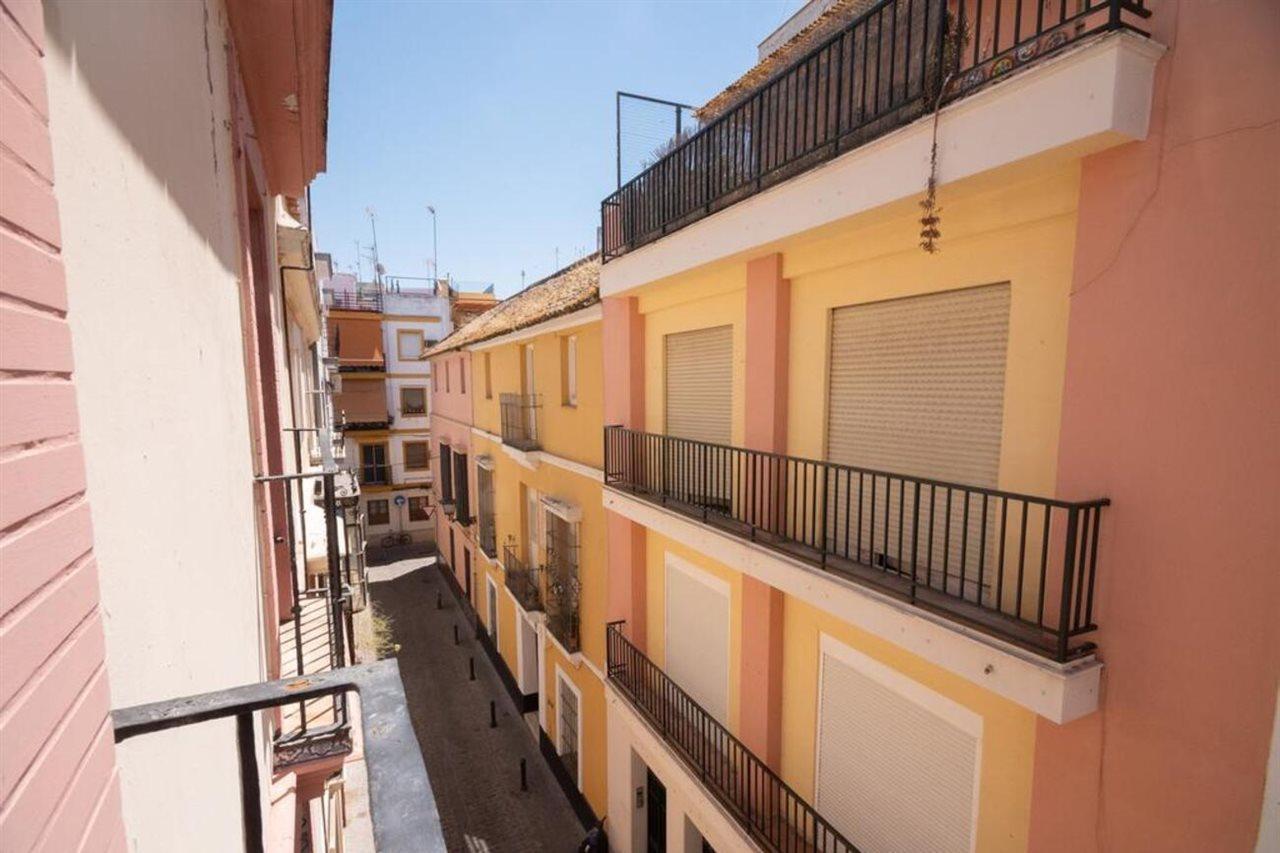 Hostal Arc House (adults Only)