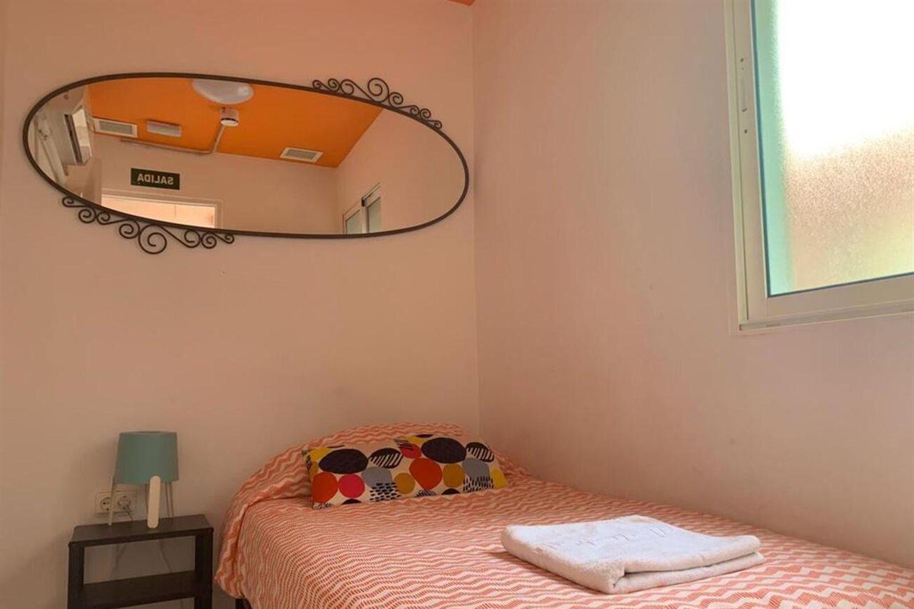Hostal Arc House (adults Only)