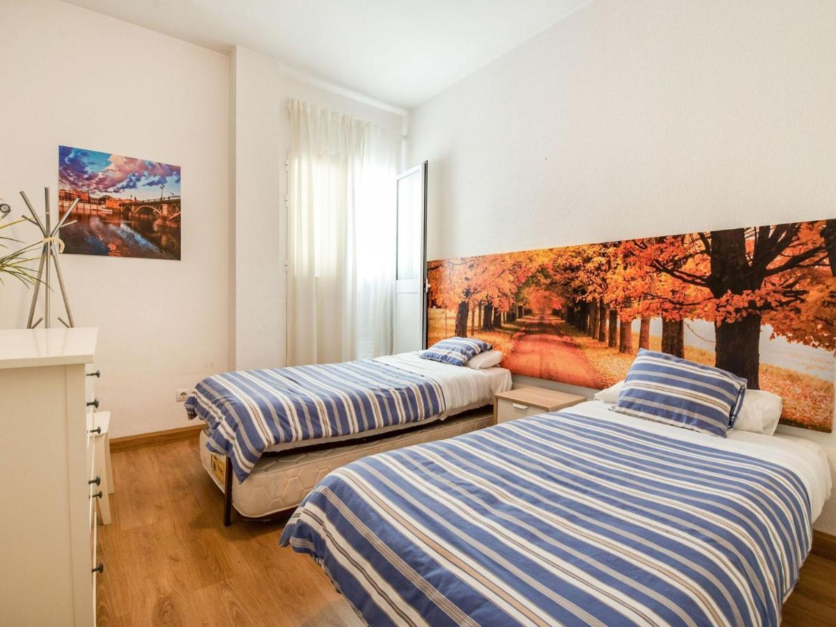 Comfy In Near Town Centre Сasa de vacaciones Sevilla