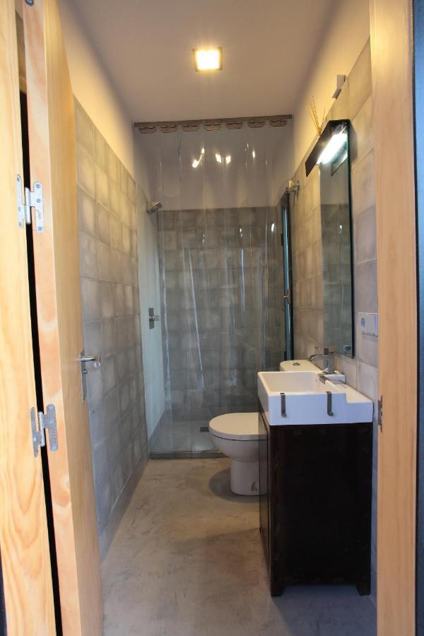 Hostal Traveller Box Sevilla