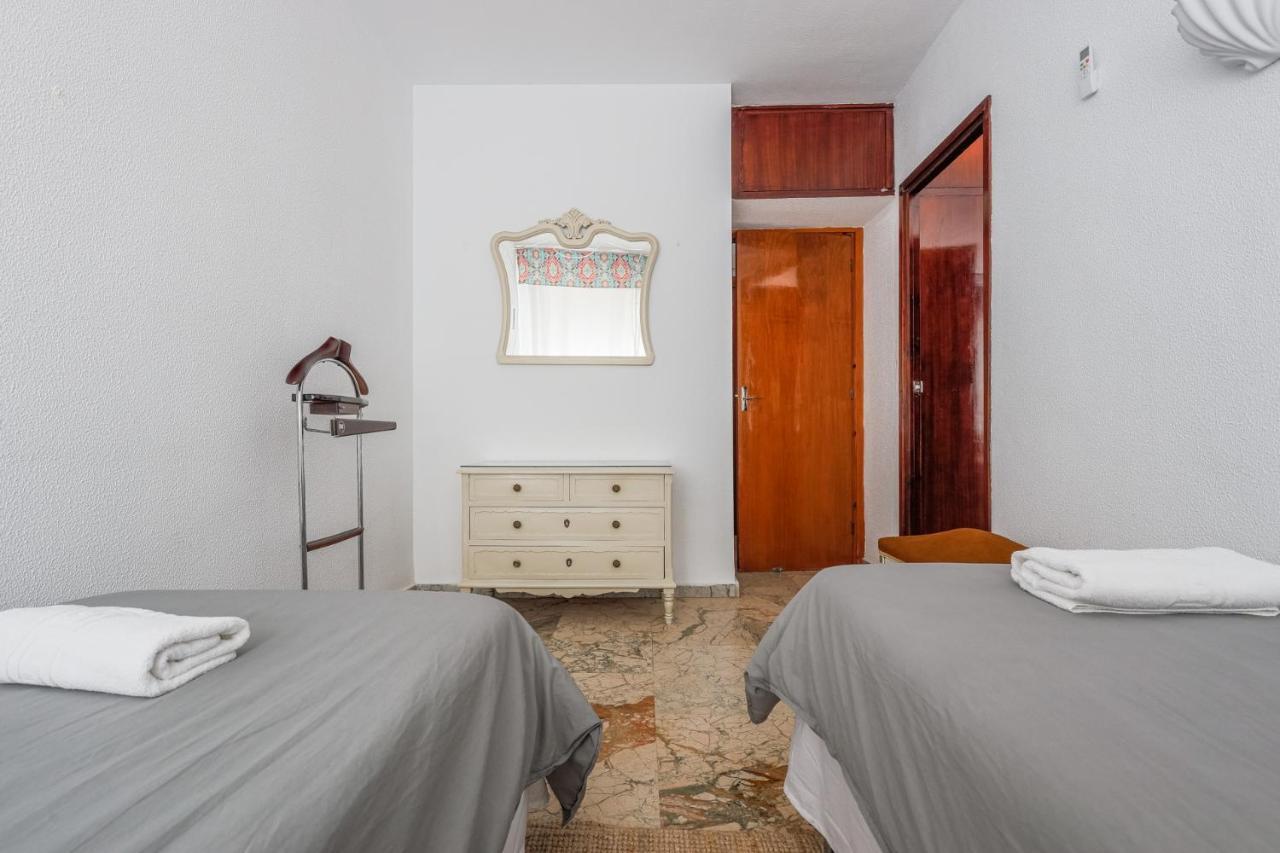 Puerta De Carmona Apartamento