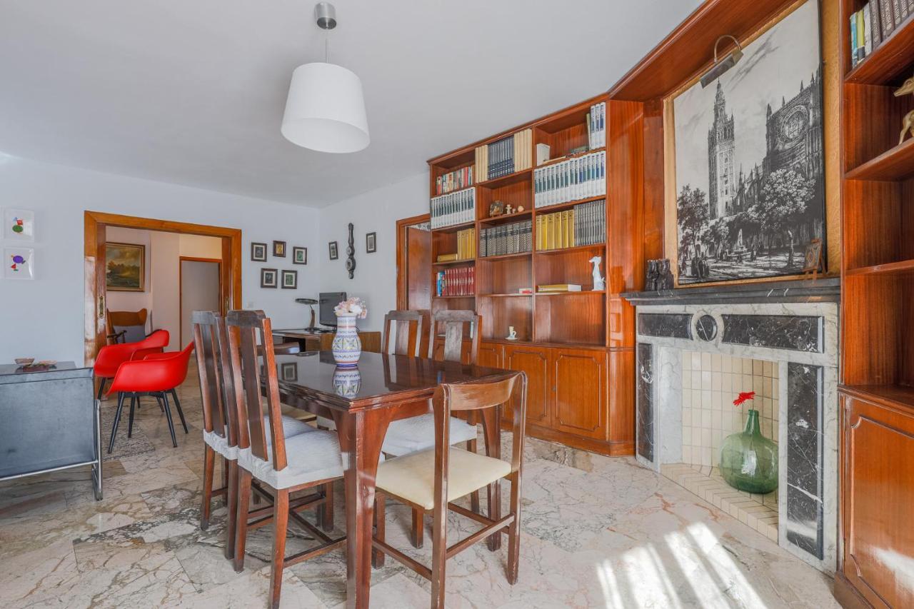 Puerta De Carmona Apartamento *