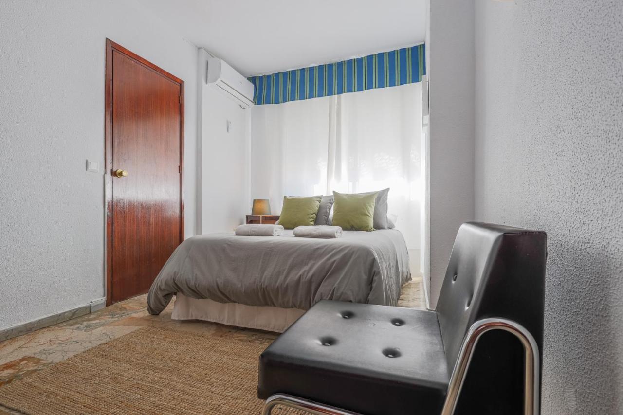 Puerta De Carmona Apartamento *
