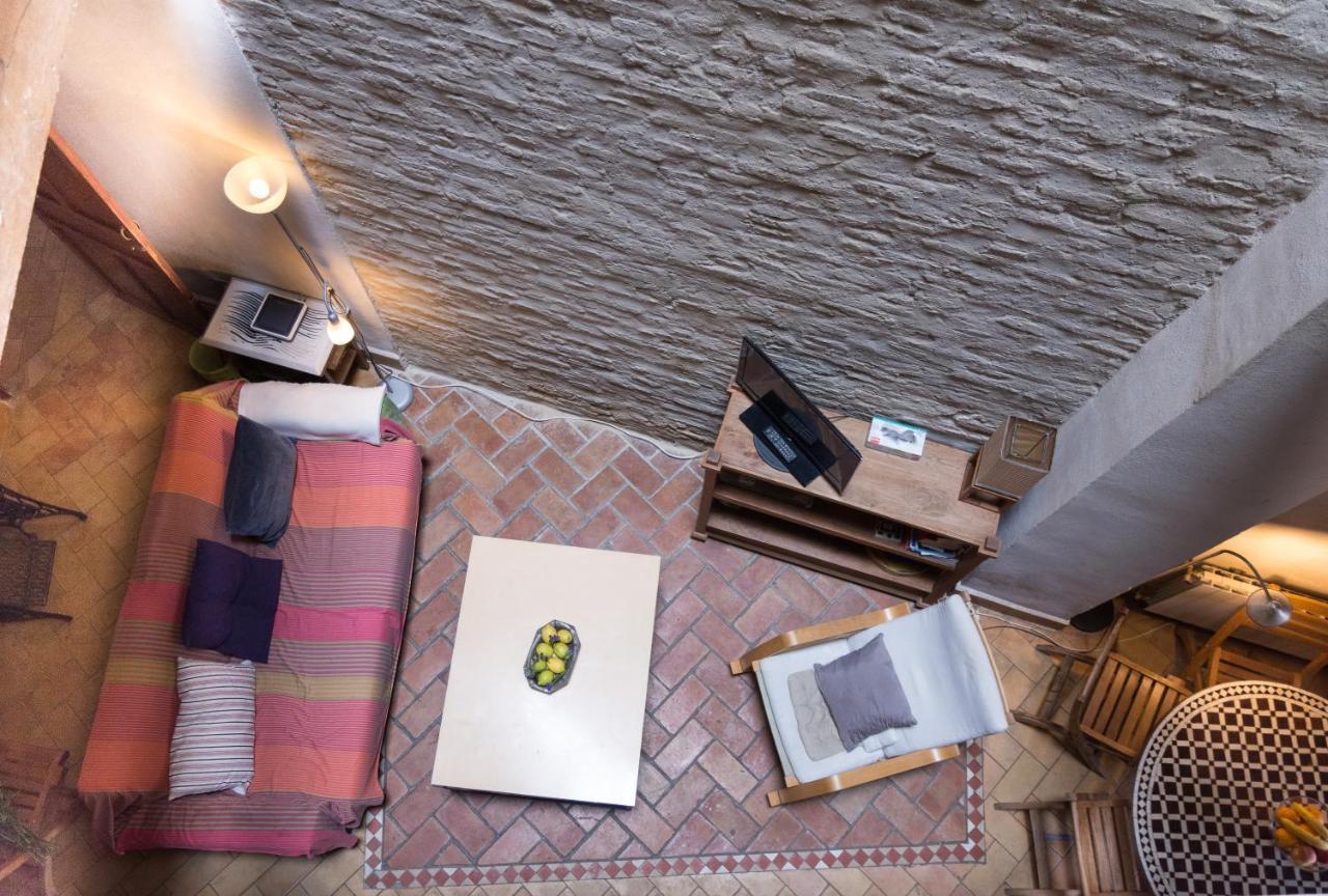 Alameda Hostal *