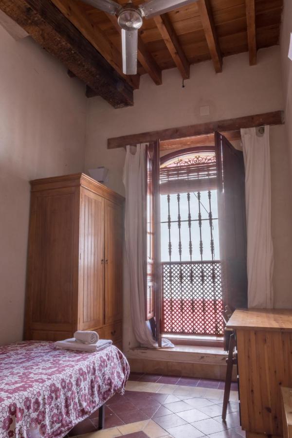Alameda Hostal