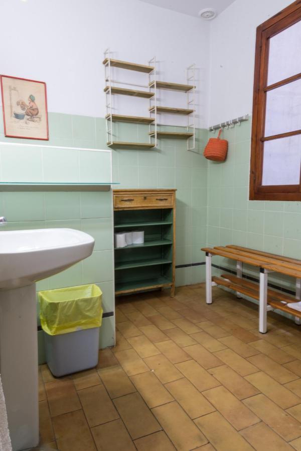 Alameda Hostal *