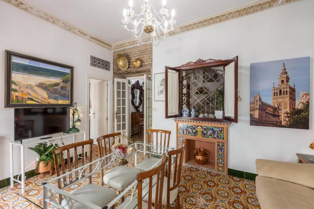 Apartamento Pequeño Palacete Calle Santas Patronas