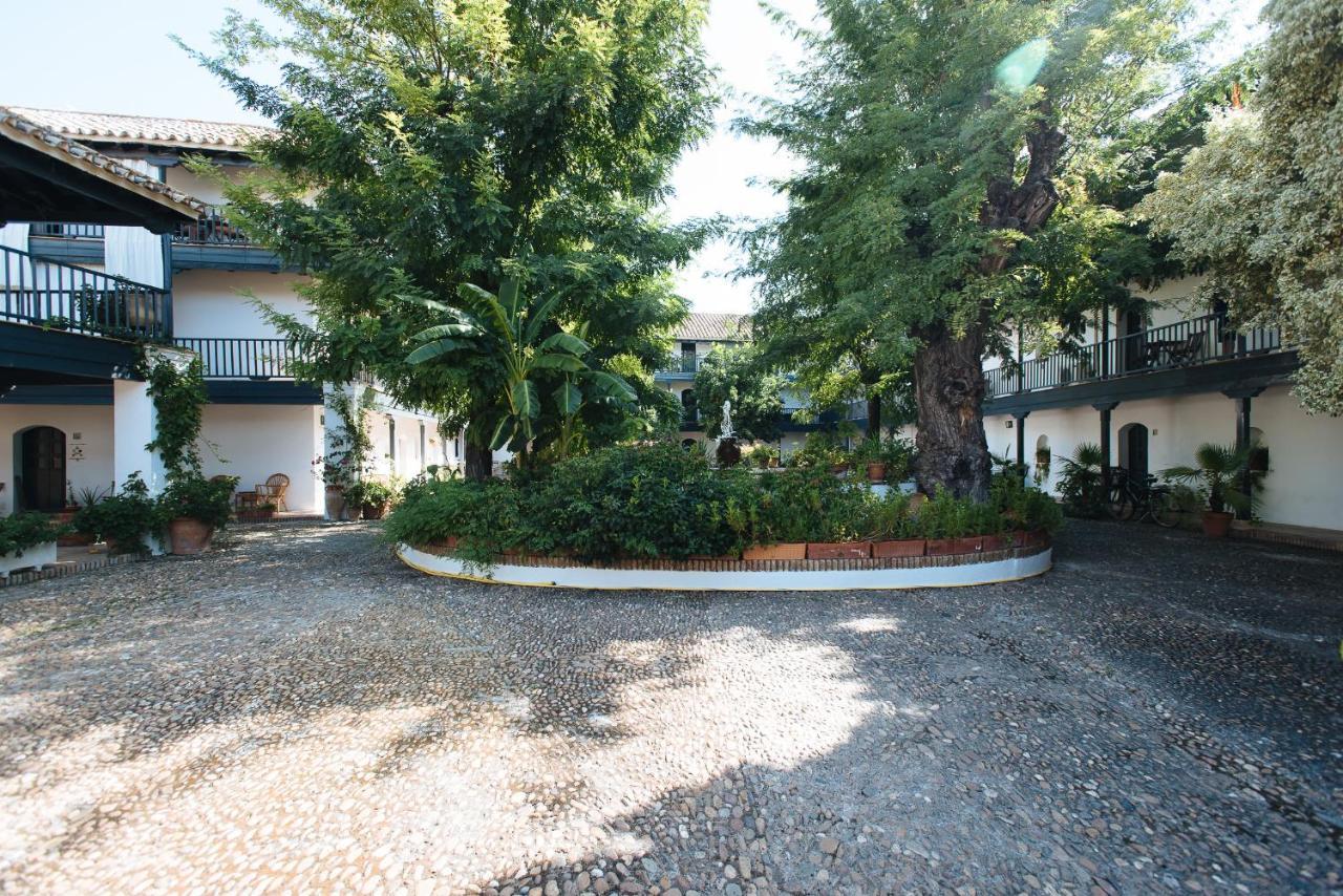 Apartamento Aitana's Retreat With Charming Garden *