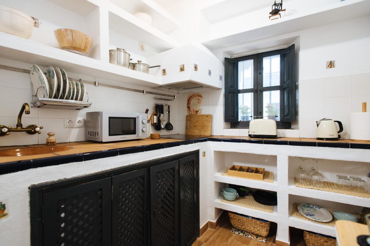 Apartamento Aitana's Retreat With Charming Garden