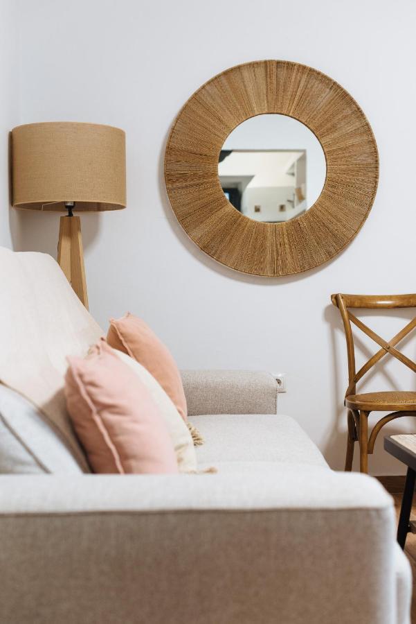 Aitana's Retreat With Charming Garden Apartamento Sevilla