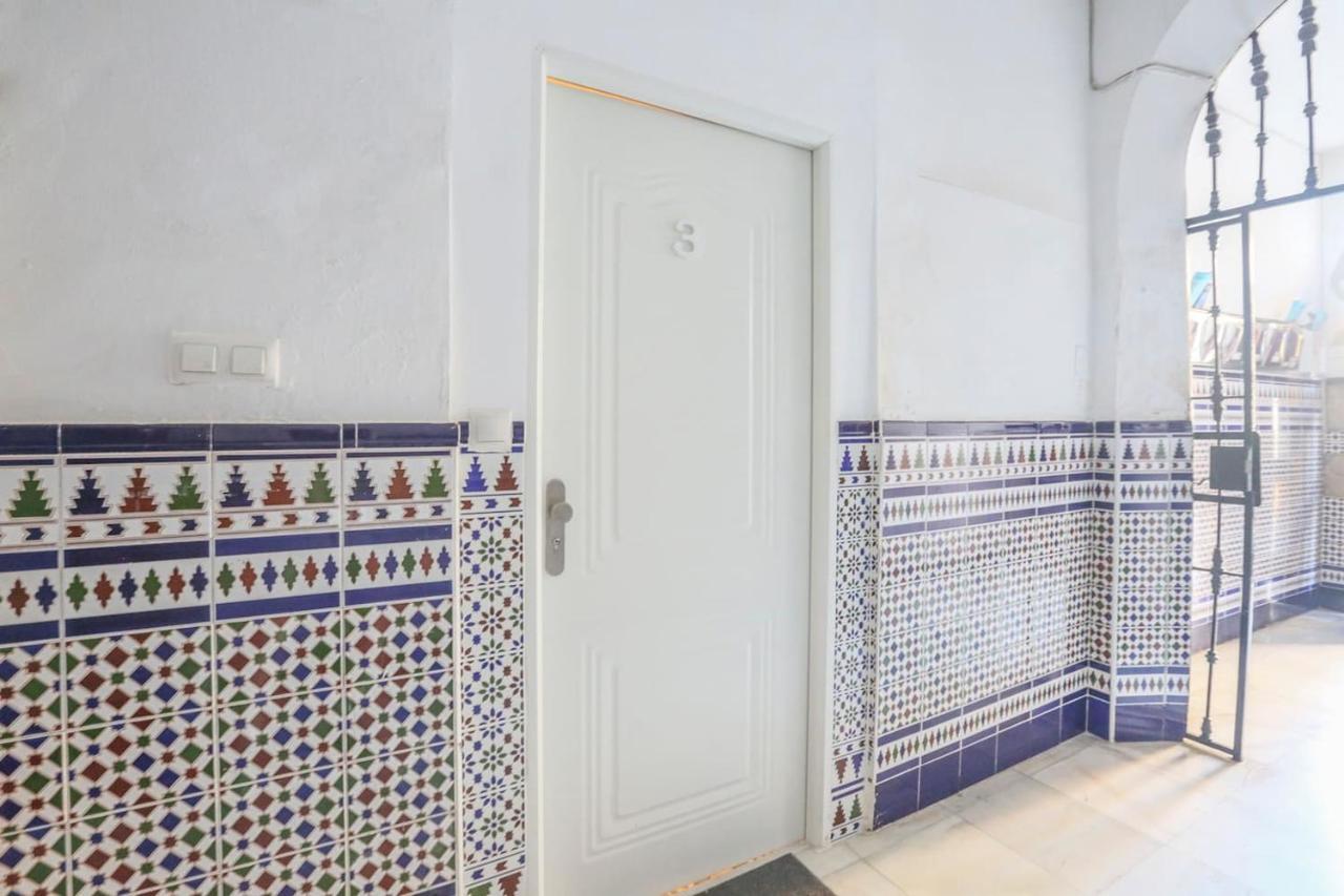 Apartamento Corazón De Triana. Loft Estiloso Y Confortable.