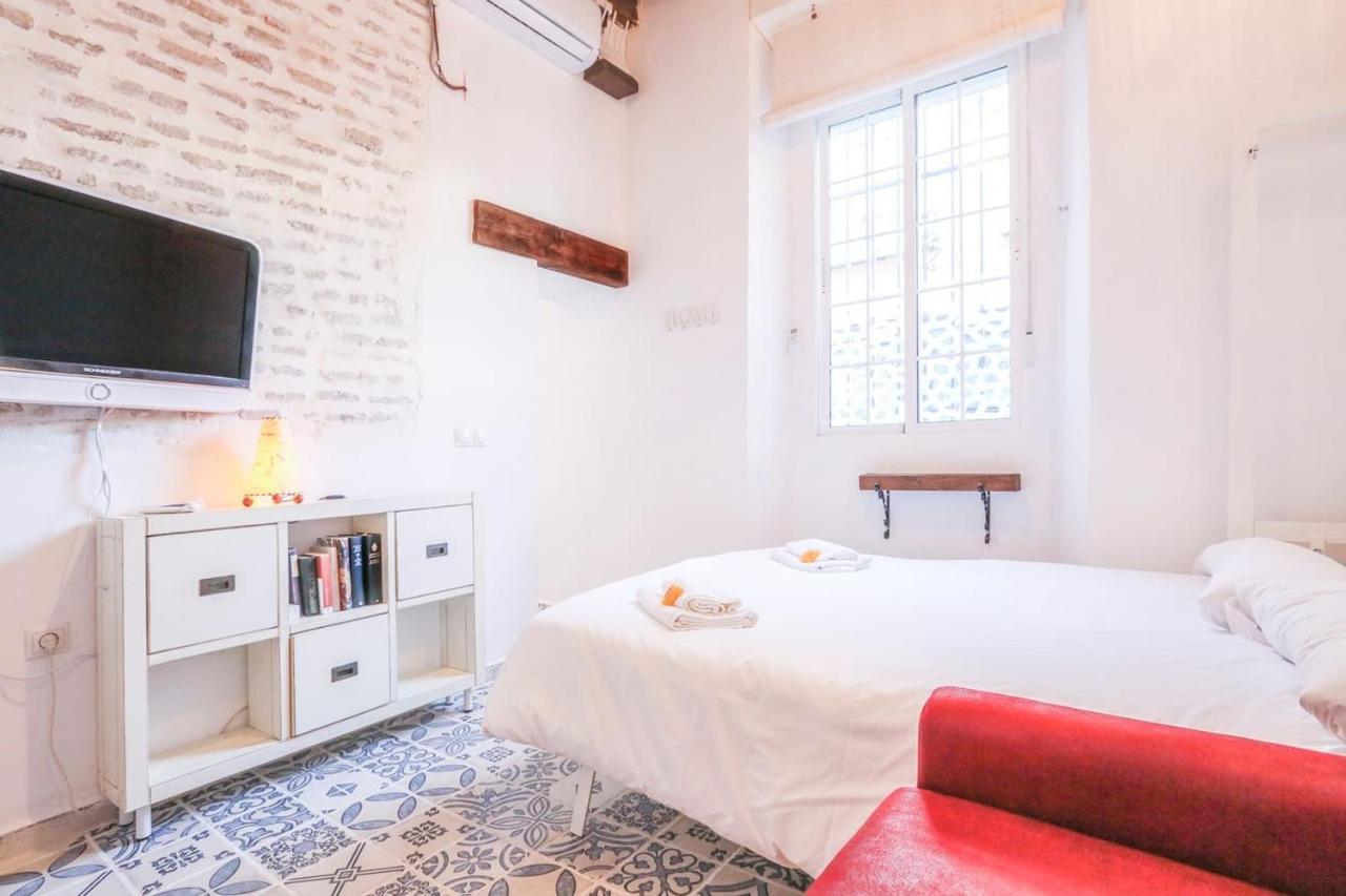 Corazón De Triana. Loft Estiloso Y Confortable. Apartamento