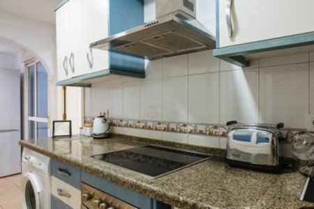 13 Calle San Jacinto Apartamento *