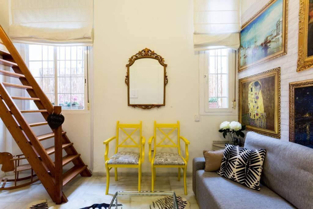 Pretty Duplex In Bohemian District-city Center *
