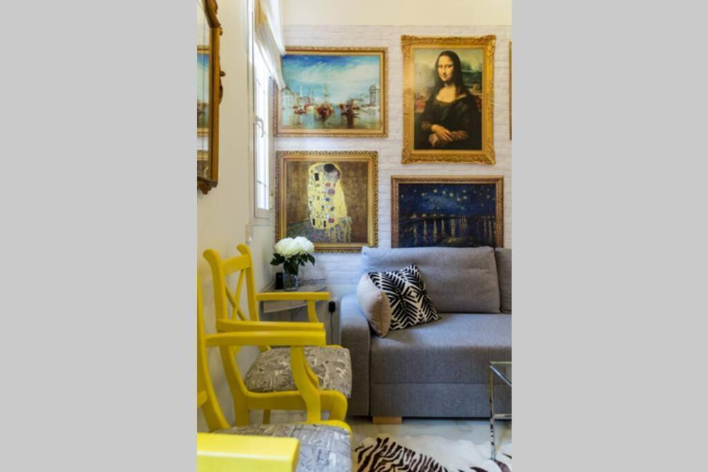 Pretty Duplex In Bohemian District-city Center *
