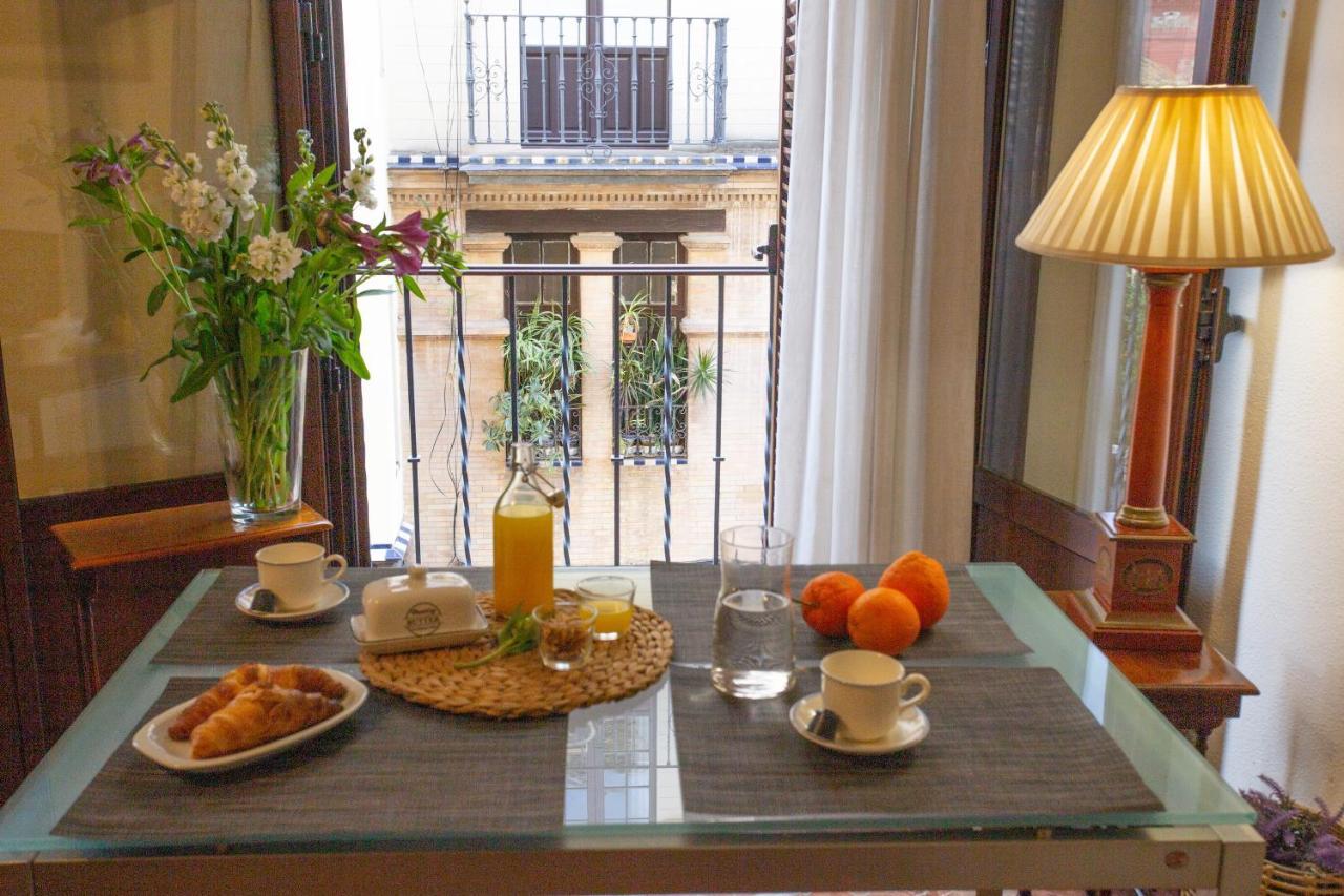 Apartment Ispal & Parking Historic Center Vutse06601